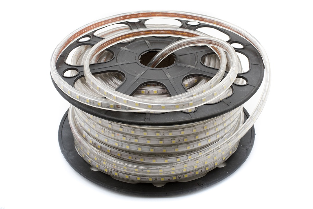 Герметичная светодиодная лента 220В SMD 5050 60 LED/м