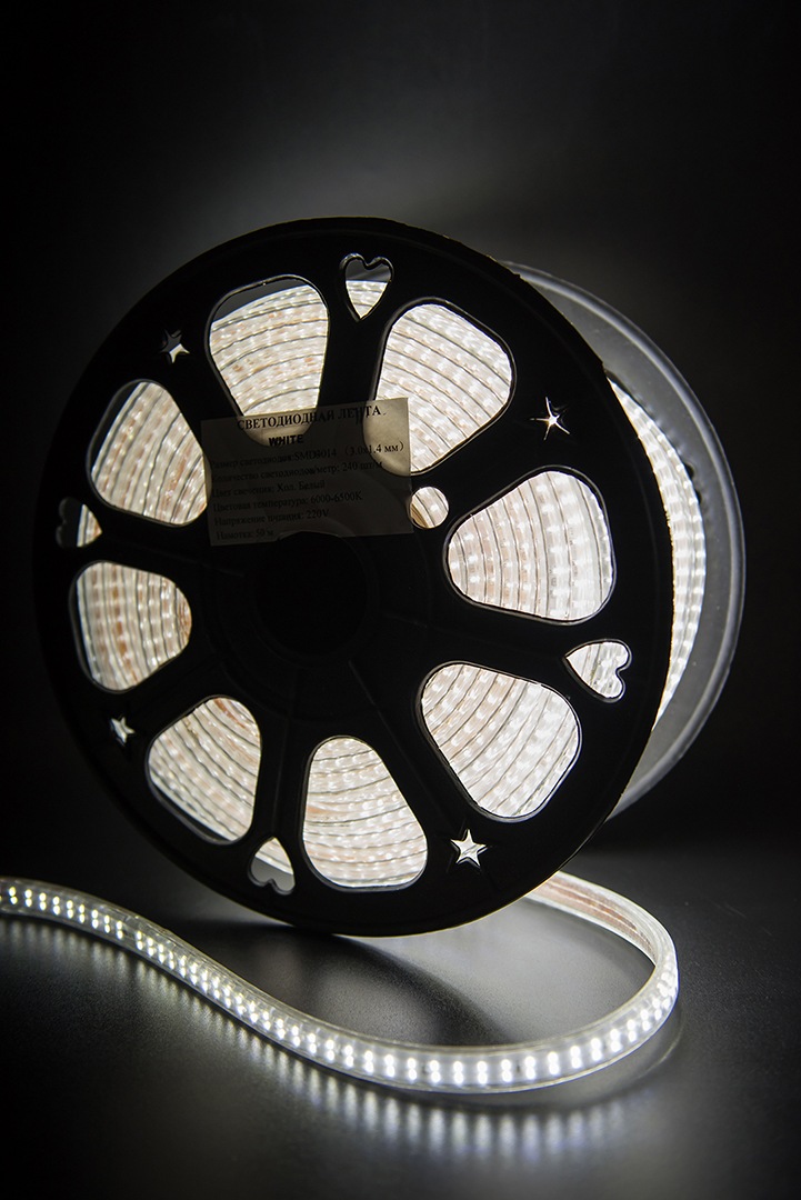 Герметичная светодиодная лента 220В SMD 3014 240 LED/м